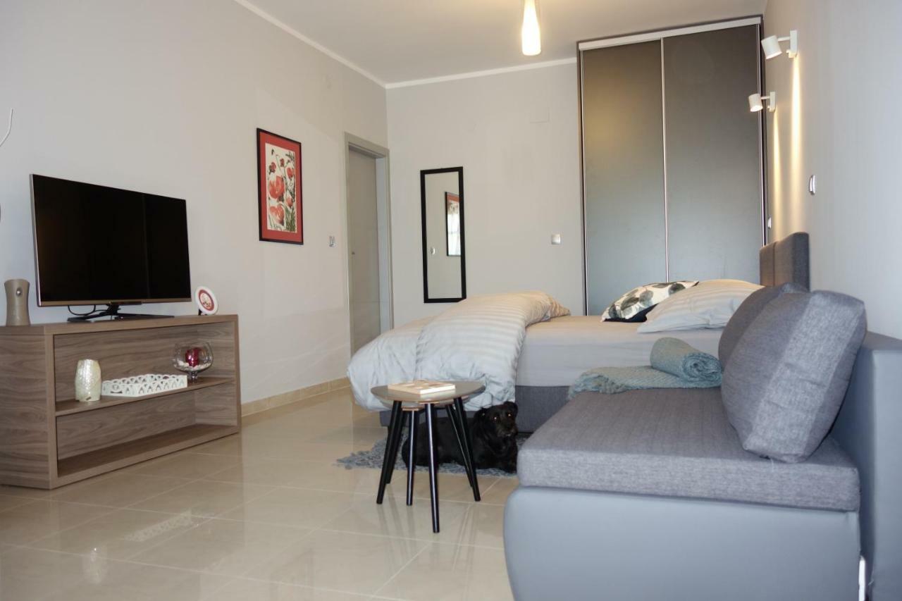 Studio Apartmani Vinica Luaran gambar